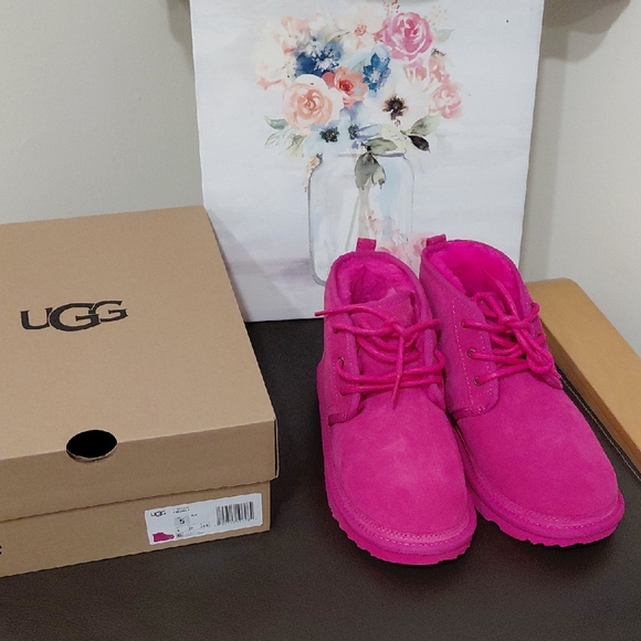 UGG Shoes - UGG Fuchsia  Ankle Boots